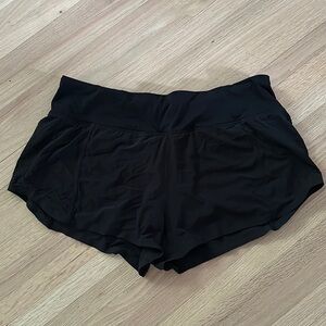 Lululemon Short Shorts